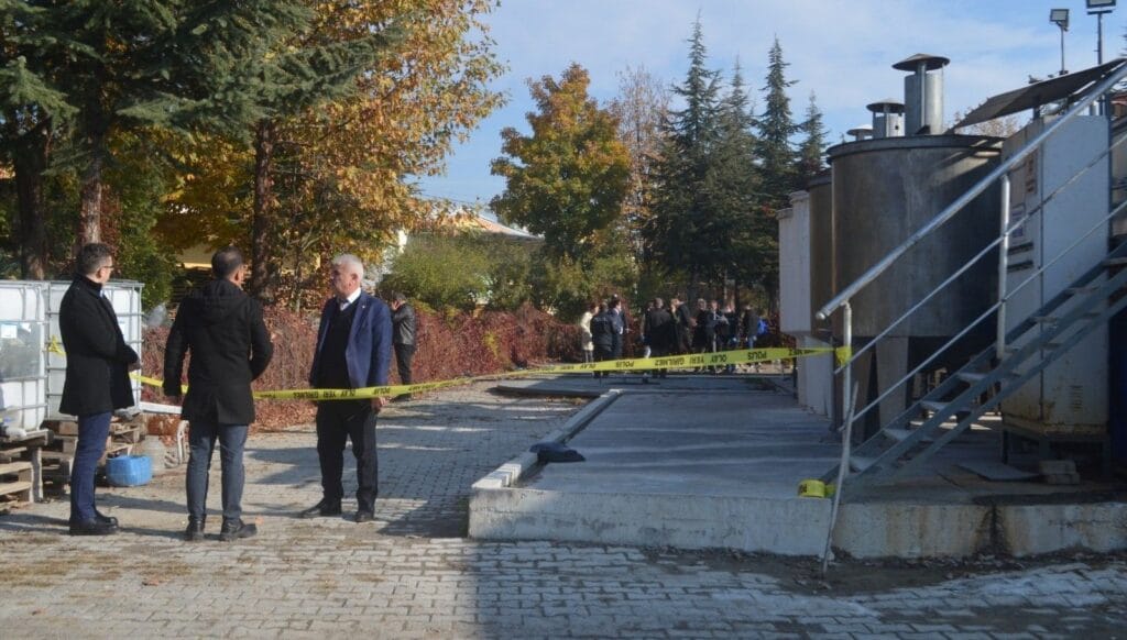 Amasya’da yağ kuyusuna düşen 6 işçiden 1’i hayatını kaybetti