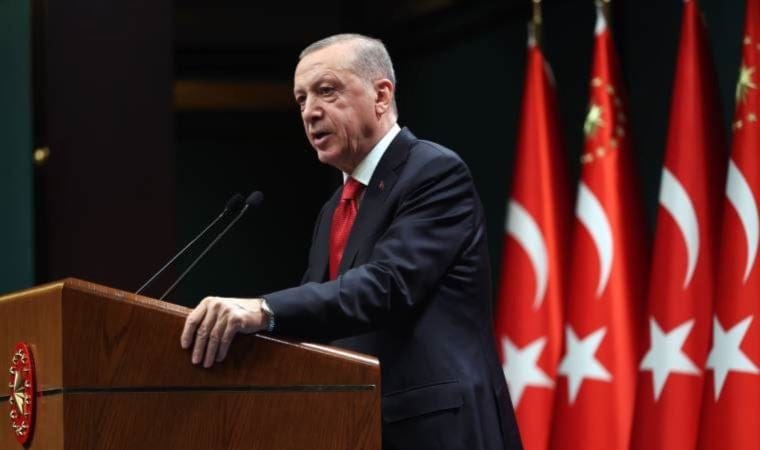 Turan Çömez’den Saray kulisi: Erdoğan, ‘Muhalefet belki kazanır ama iktidarları 2 yıldan daha uzun sürmez’ demiş!