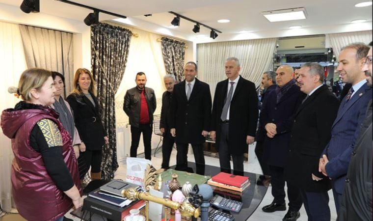 Bakan Yardımcısı Mahmut Gürcan’dan kiradan yakınan esnafa ‘mülk sahibi olma’ duası