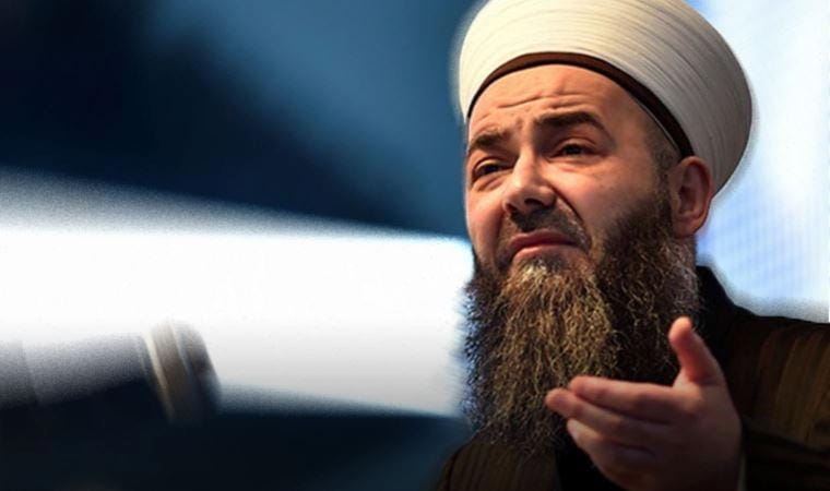 Cübbeli Ahmet “Nakşibendilerin bir kolunun Atatürk düşmanlığı ile radikalleştirileceğini” öne sürdü,ortalık karıştı