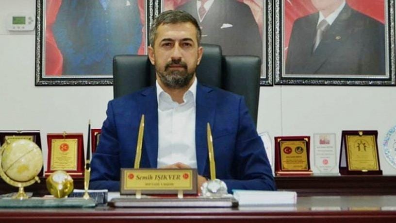 MHP’li il başkanı istifa etti