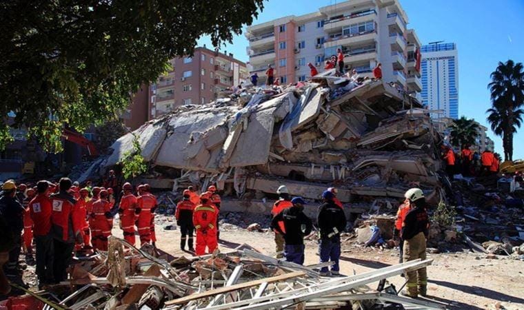 36 kişinin öldüğü Rıza Bey Apartmanı davasında tutuklu kalmadı