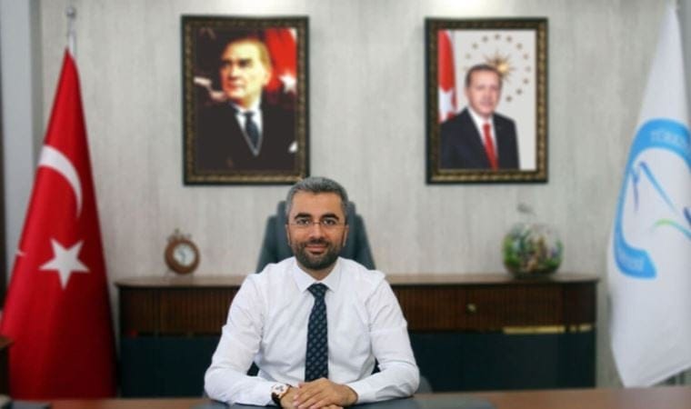 AKP’li Edremit Belediyesi’nde ‘huzur hakkı’ ödemesi adı altında çift maaş!