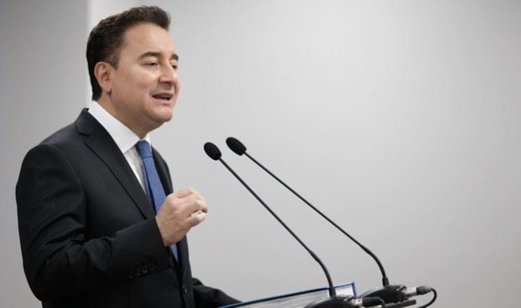 Babacan’a şok suçlamalar…DEVA Partisi kurucularından Ahmet Faruk Ünsal istifa ettiğini açıkladı!