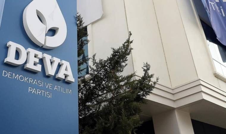 DEVA Partisi’nden istifa eden ilçe başkanı ve 100 parti üyesi, AKP’ye geçti!