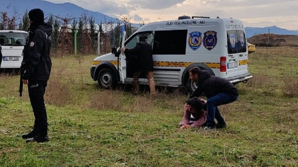 Özel harekat polisi katliam yaptı.3 ölü