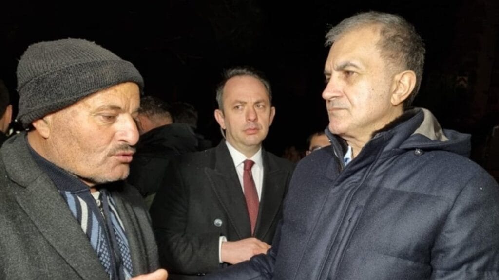 AKP’li Çelik: Enkazdan çıkan herkesin kaydı tutuluyor