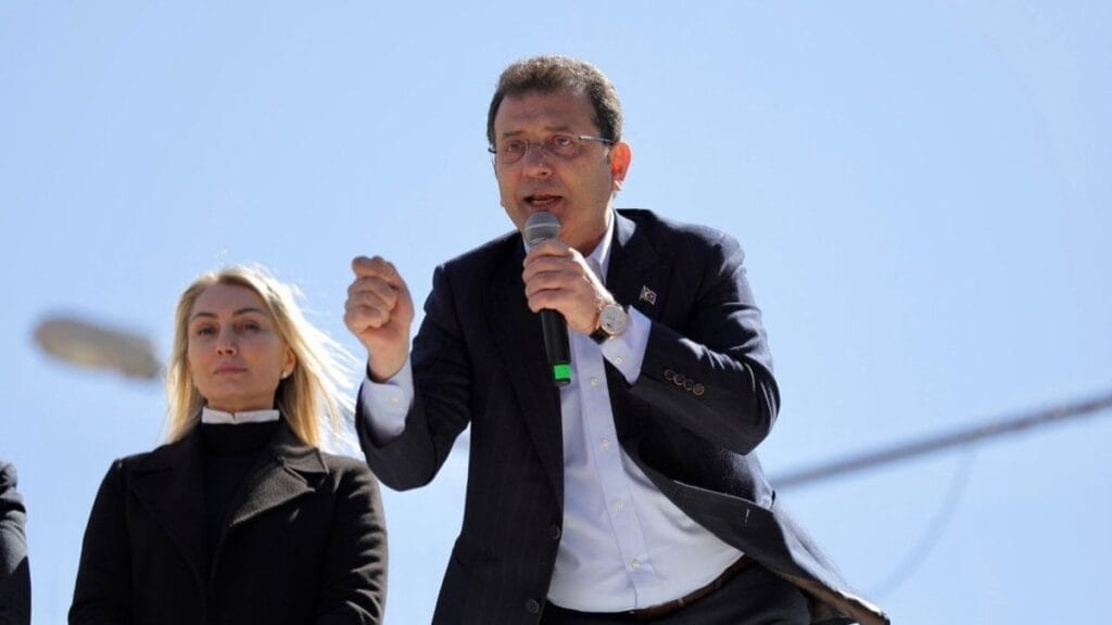 İmamoğlu’ndan AKP’li isme suç duyurusu: ‘Cinayetle dahi irtibatlandırmaya çalışıyorlar’