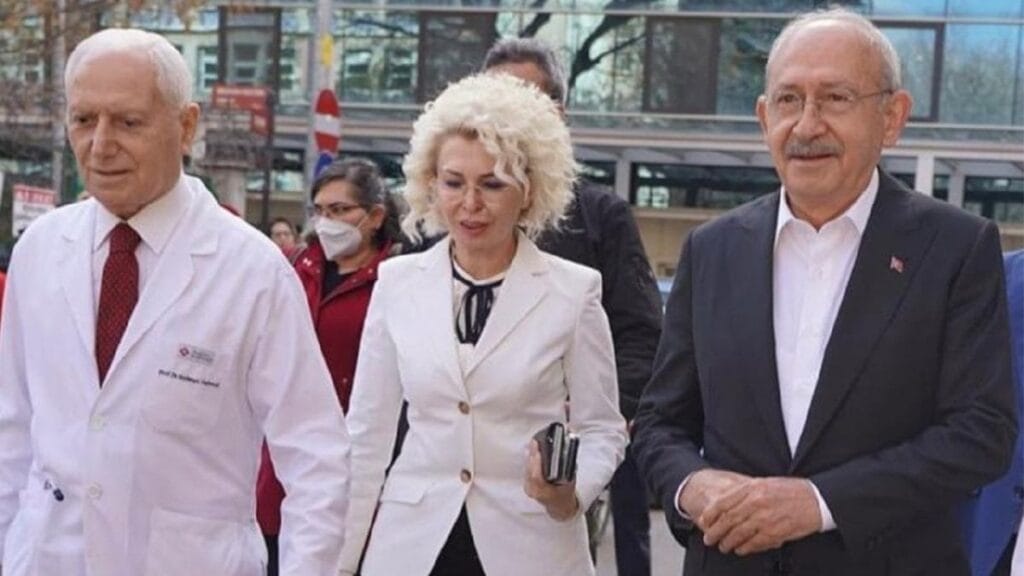 Kılıçdaroğlu, Prof. Dr. Mehmet Haberal’ı ziyaret etti