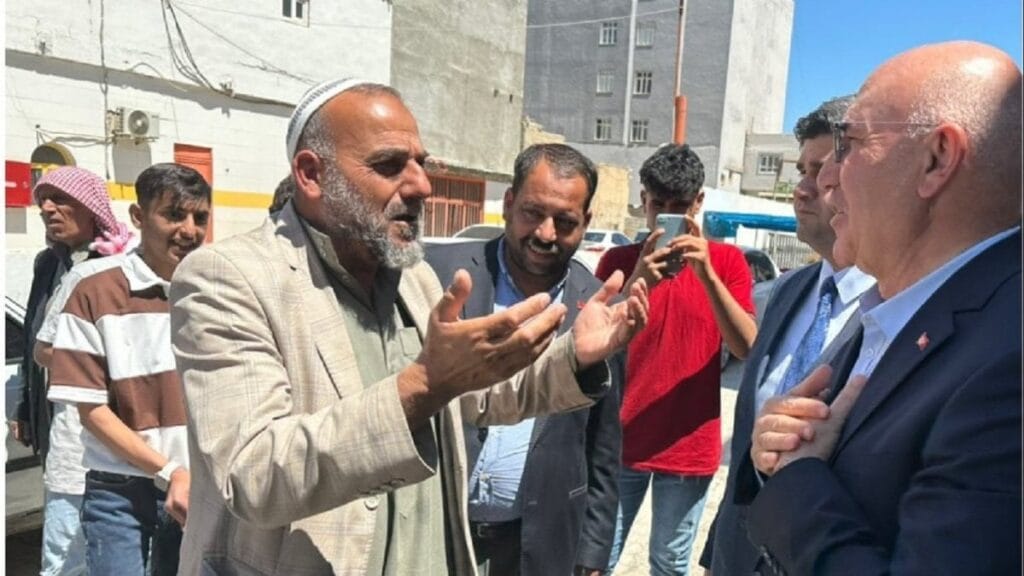 Urfalı çiftçiden AKP’li vekillere: Yemedik keçi, koyun bırakmadılar