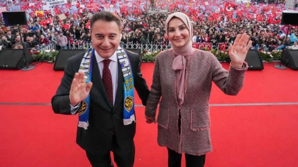 Ali Babacan gençlere seslendi: Bugün sizden oy istemeyeceğim…