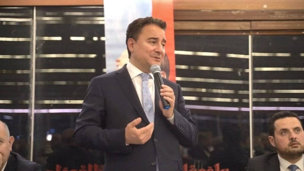 Babacan’dan TRT’ye tepki: Tek kişinin propaganda aleti…