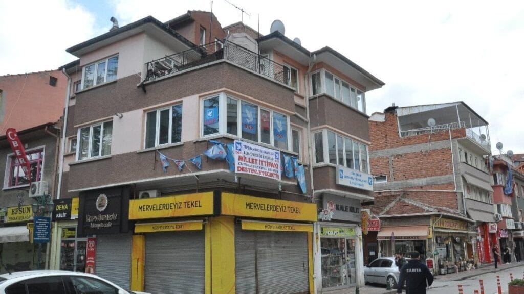 DSP’de sular durulmuyor: Bir ilçe daha Kılıçdaroğlu’nu destekleyecek