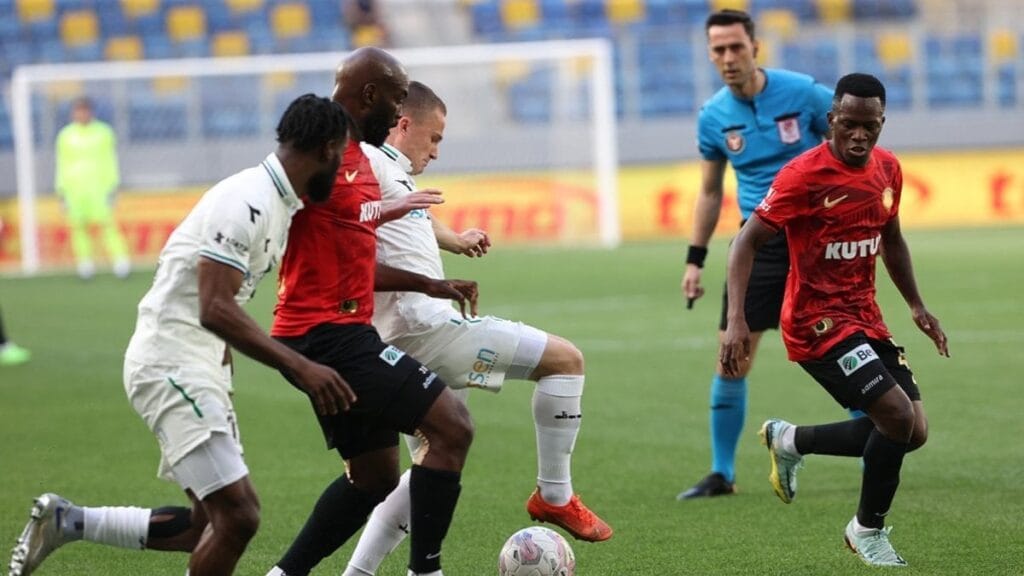 Spor Toto 1. Lig yangın yerine döndü!