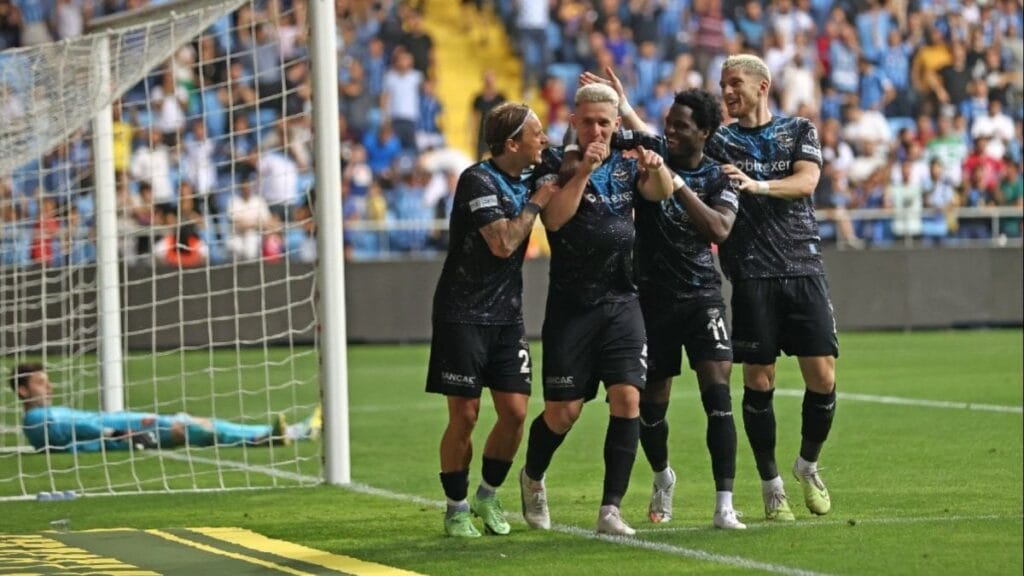 Fenerbahçe kupayı kazandı Adana Demirspor Avrupa’ya gitti