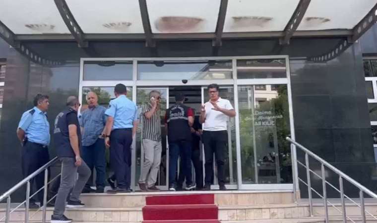 İstanbul Maltepe Belediyesi’ne silahlı saldırı!
