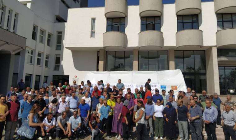 ODTÜ’de sendikalar servislerin kaldırılmasına karşı eylem yaptı