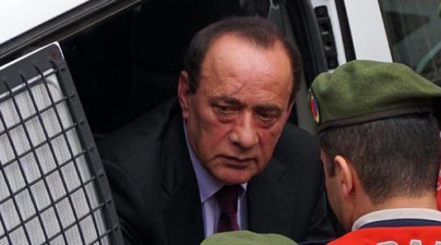 Eski Adalet Bakanı Bekir Bozdağ’ı tehdit etmişti….Alaattin Çakıcı yine beraat etti