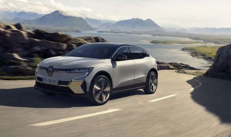 Renault elektrikli araçlar ayrılıyor. Artık başka bir isimle çıkacaklar…