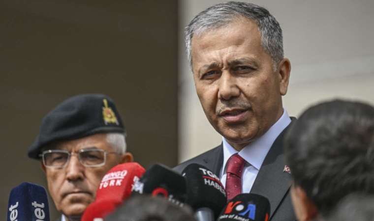 İçişleri Bakanı Ali Yerlikaya açıkladı: FETÖ irtibatı tespit edilen 445 aktif emniyet mensubu açığa alındı