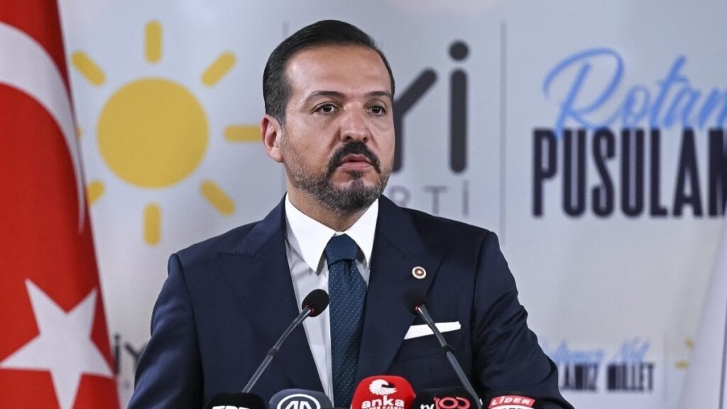 İYİ Parti’den erteleme kararı, yeni tarih verdiler