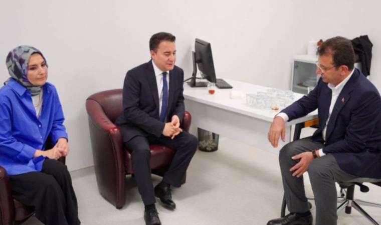 Ekrem İmamoğlu’ndan babasını kaybeden Ali Babacan’a taziye ziyareti