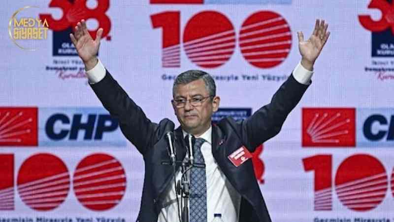 TV100 yazarı ve yorumcusu Fuat Uğur, CHP’nin yeni genel başkanı Özgür Özel’i hedef aldı