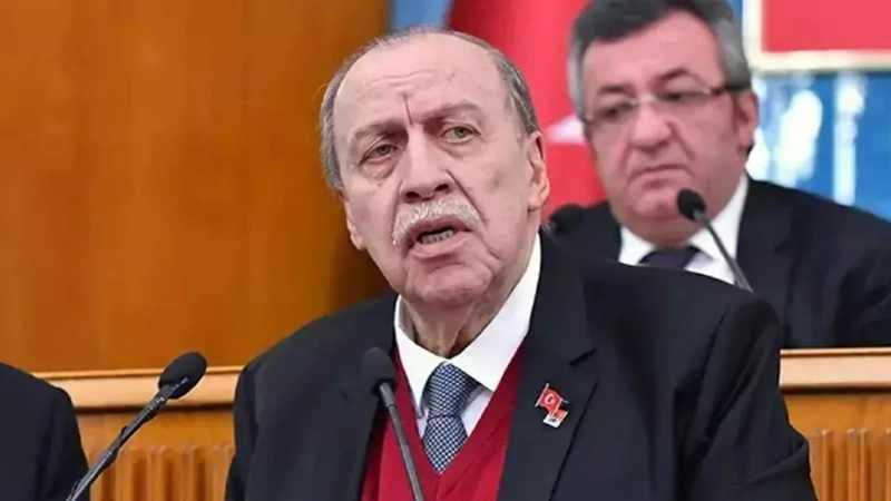 Yaşar Okuyan hayatını kaybetti!