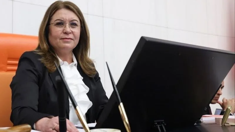 TBMM Başkanvekili Gülizar Biçer Karaca Genel Kurul’da rahatsızlandı… Torba Kanun teklif görüşmeleri ertelendi!