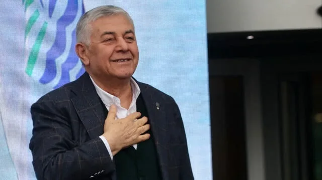 Tekrar aday gösterilmeyen CHP’li Sarıyer Belediye Başkanı Şükrü Genç, seçime bağımsız katılacak