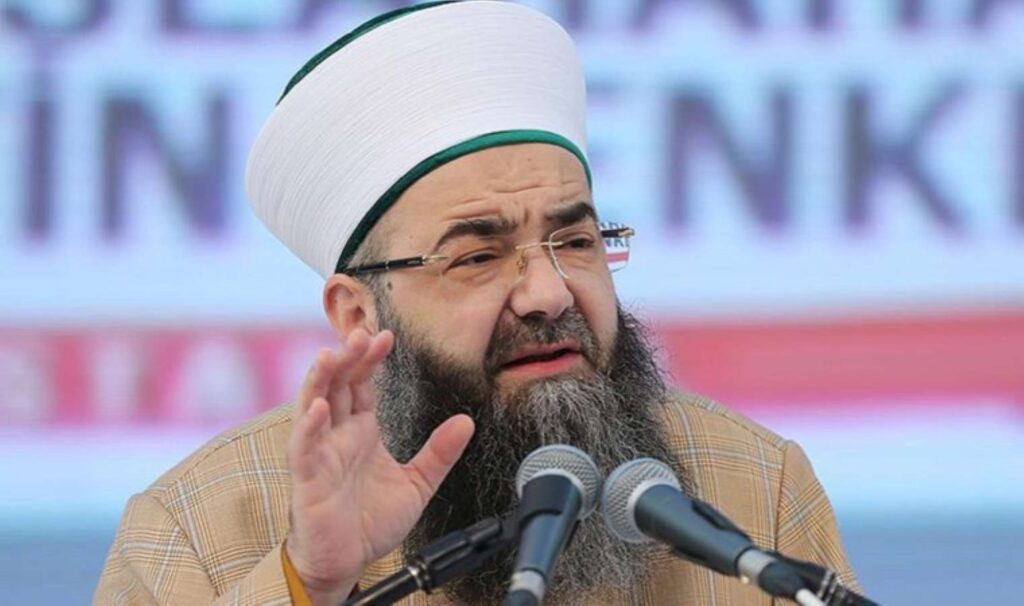 ‘Cübbeli Ahmet’ şaşırtmadı: 6 yaşındaki çocuğunu evlendiren Hiranur Vakfı kurucusu Yusuf Ziya Gümüşel’e sahip çıktı
