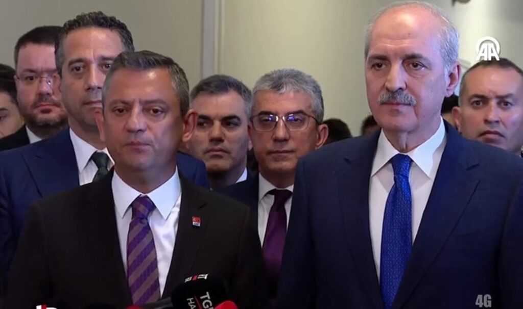 Özgür Özel ve Numan Kurtulmuş bir araya geldi: Anayasa için Meclis’te ilk temas