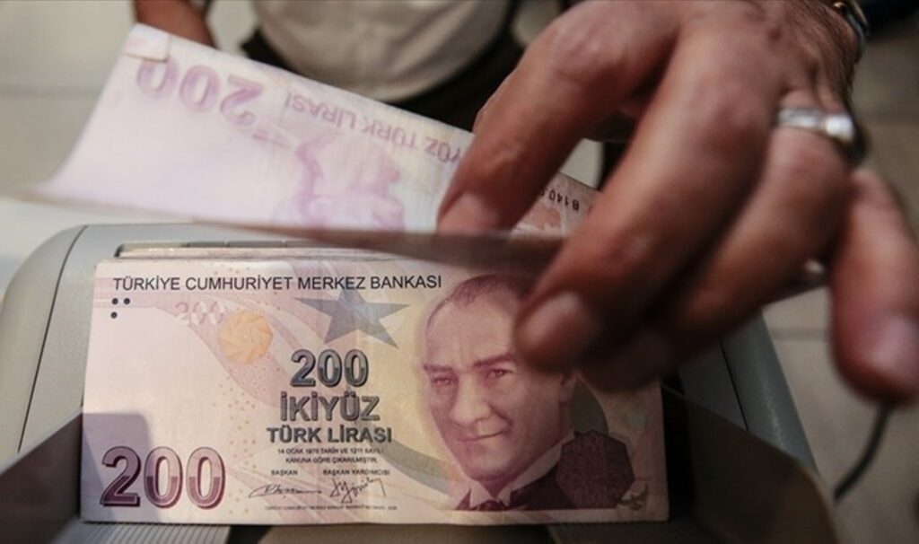 Çalışma ve Sosyal Güvenlik Bakanı Vedat Işıkhan’dan asgari ücret açıklaması