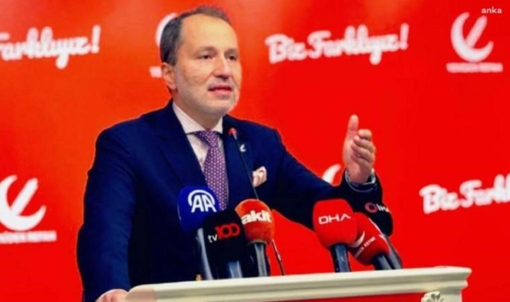 Erbakan’a bir şok daha: Yeniden Refah Partili belediye başkanı istifa etti