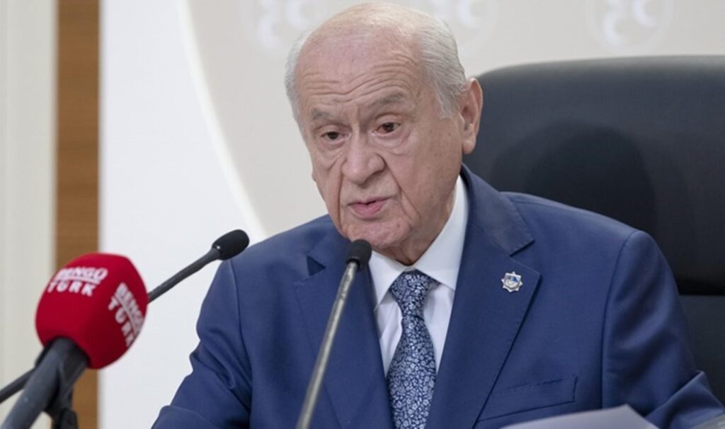 MHP Lideri Devlet Bahçeli ‘Erdoğan ile bir görüş ayrılığı var mı?’ sorusunu soran gazeteciyi azarladı