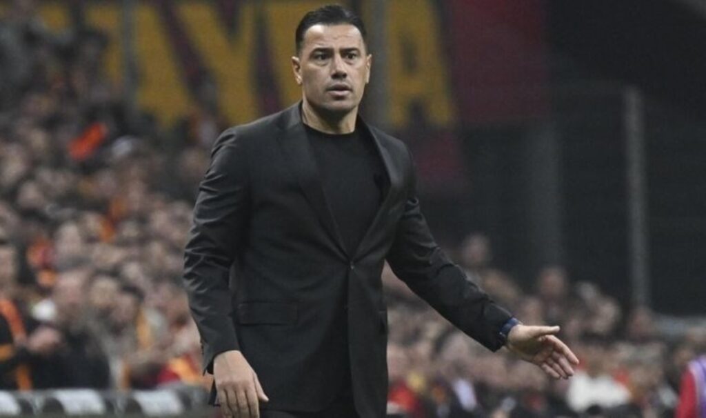 Başakşehir Teknik Direktörü Çağdaş Atan: “Berkay Özcan kadro dışı”