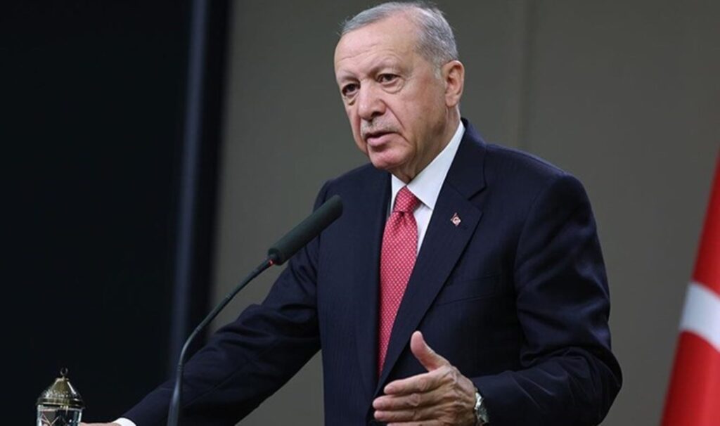 Hedefindeki İsrail mi?…Erdoğan’dan “Suriye açıklaması” : ….Sapkın ideolojileri, hastalıklı hayallerini uğruna bölgemizi kana ve ateşe bulamasına seyirci kalmayacağız.