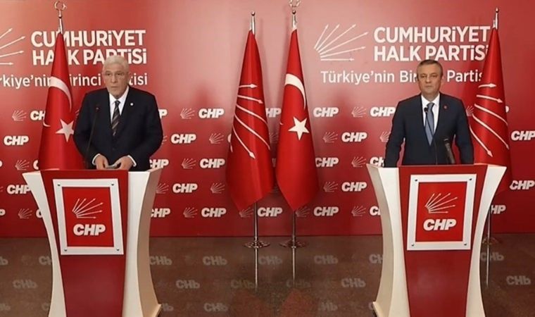 Özgür Özel ve Müsavat Dervişoğlu arasındaki kritik görüşme sona erdi. “Dikkat çeken diploma açıklaması”